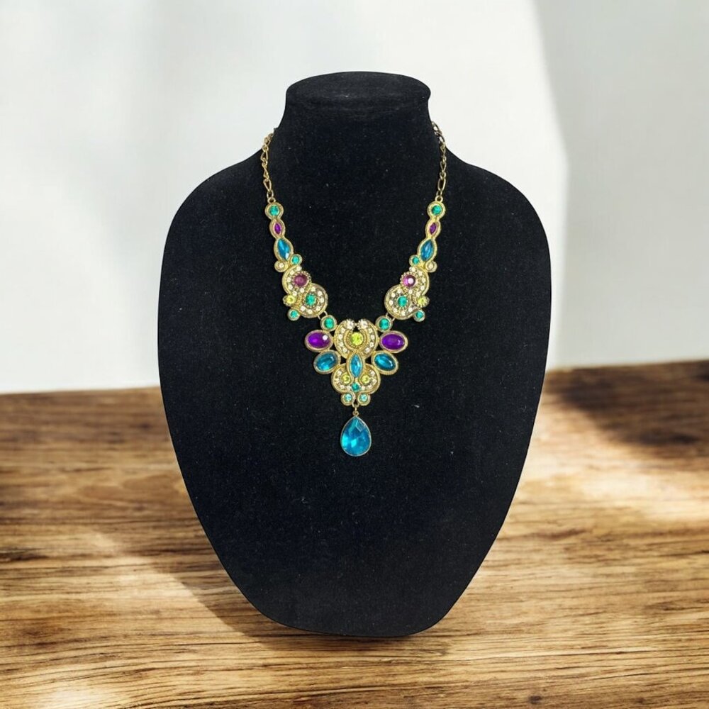 Jewel Tone Statement Bib Necklace Gold Tone Teardrop Pendant Multicolor